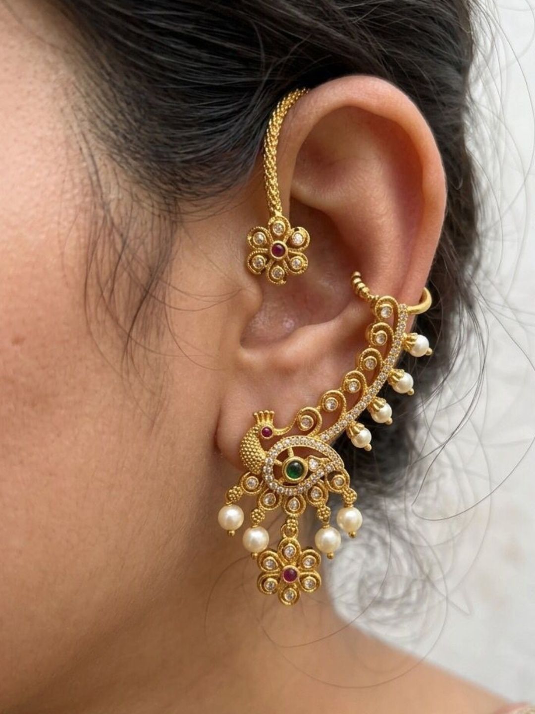 Ishhaara Exclusive Unique Designed Earcuff