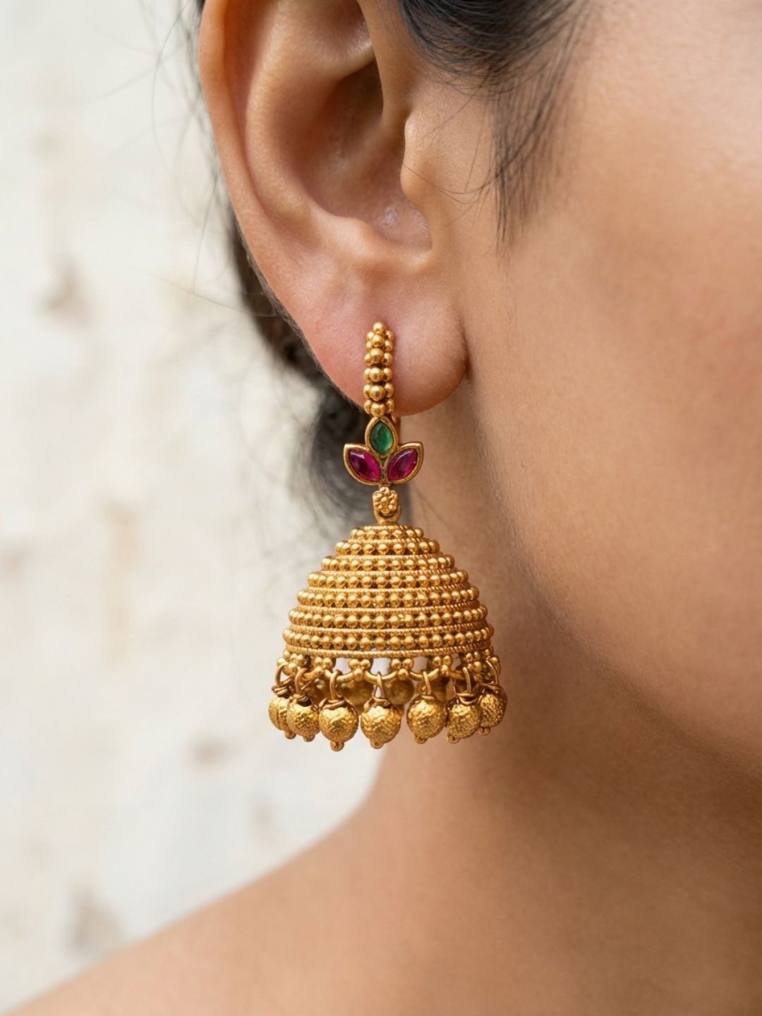 Ishhaara Exquisite Floral Gold Jhumka