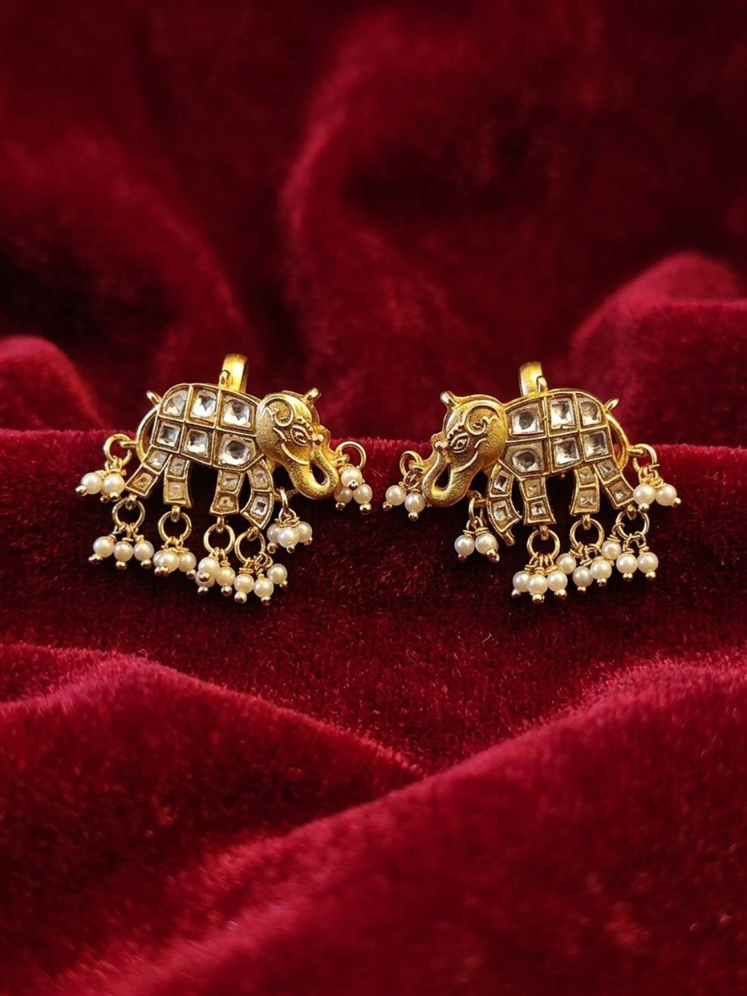 Ishhaara Exquisite Jadau Kundan Elephant Bugadi Earrings