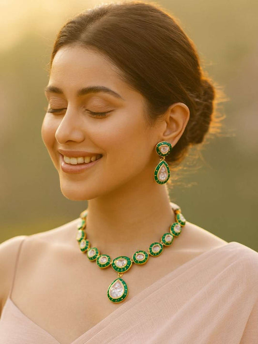 Ishhaara Exquisite Polki Kundan Set