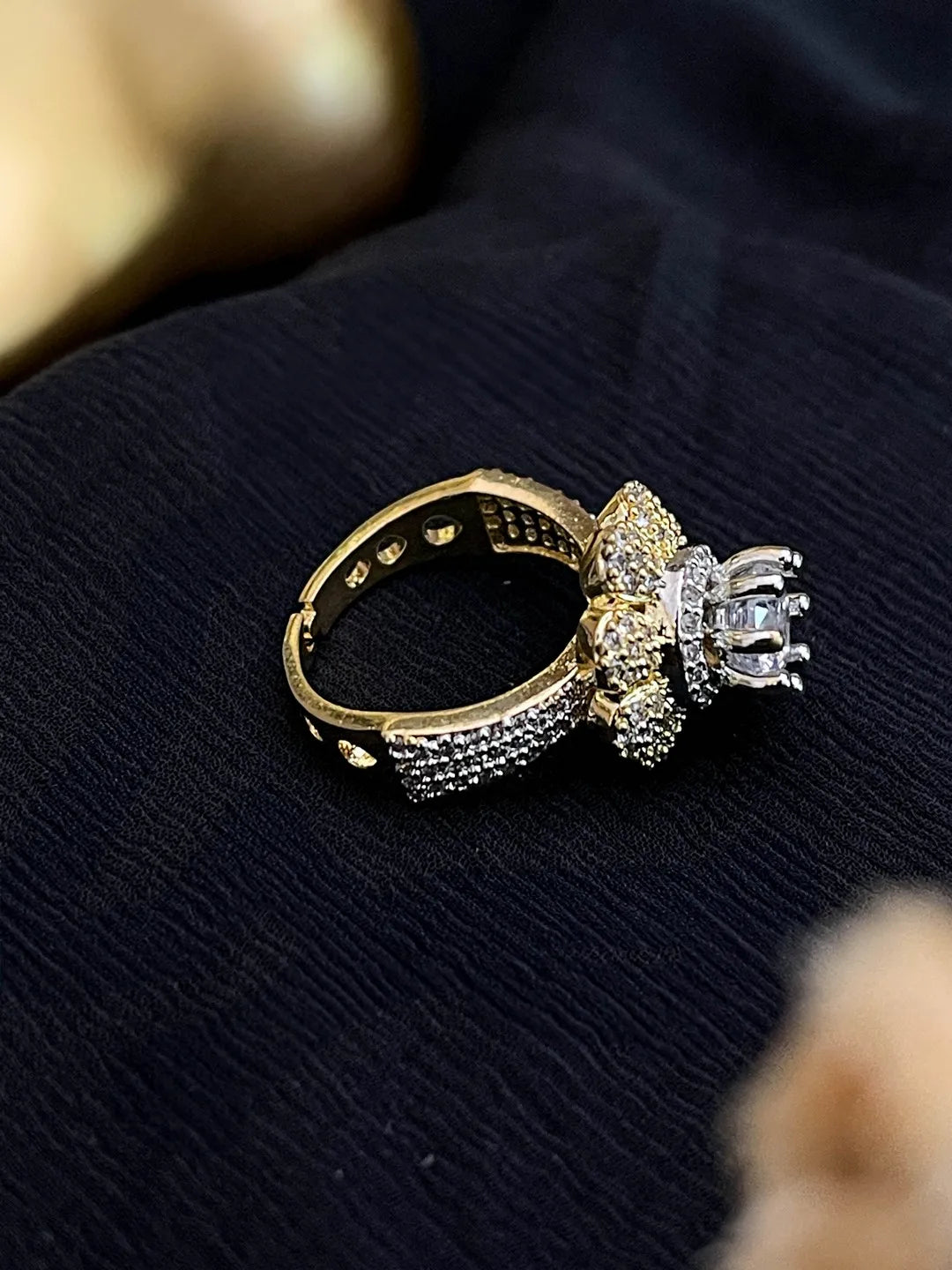 Ishhaara Exquisite Royal Ad Studded Adjustable Ring