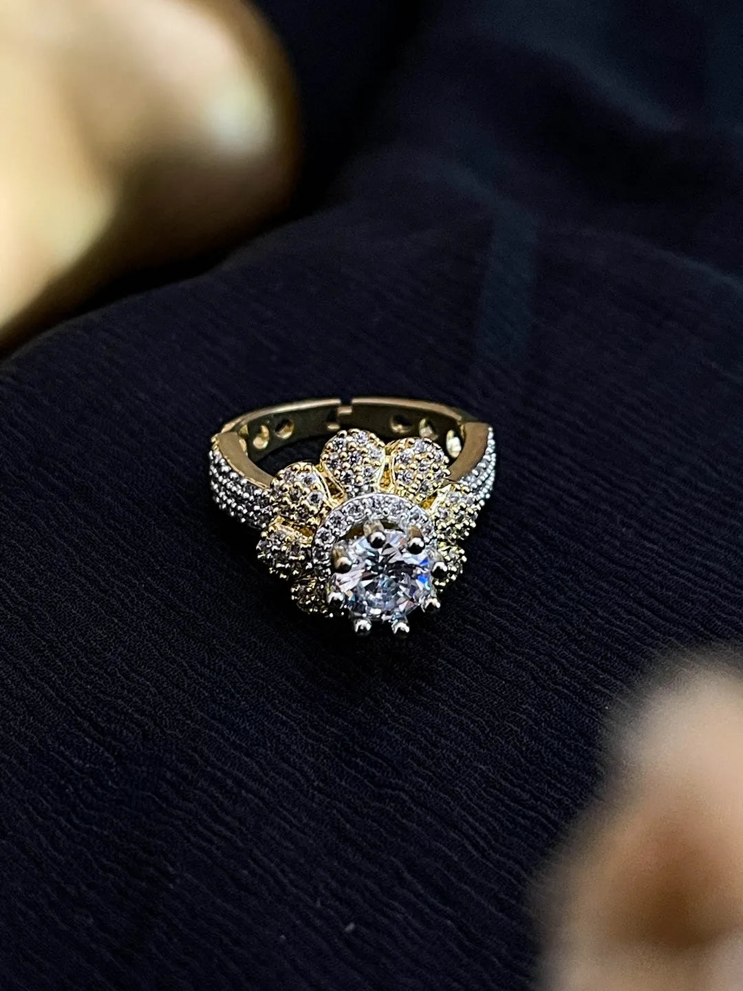 Ishhaara Exquisite Royal Ad Studded Adjustable Ring