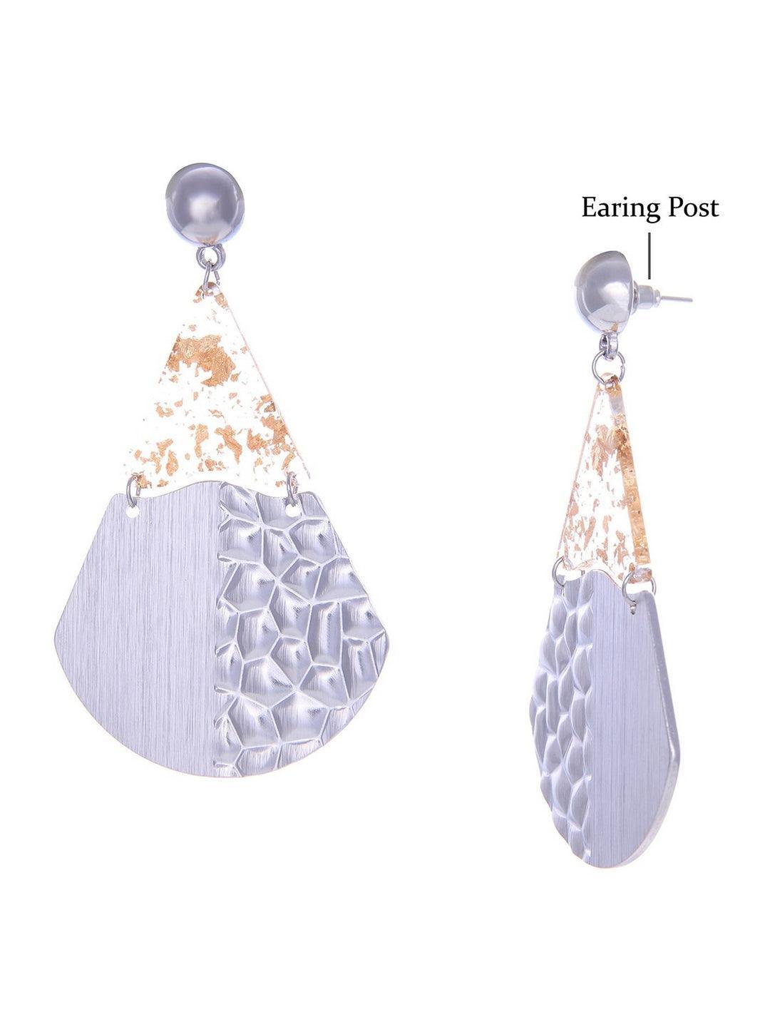 Ishhaara Fan Earrings Silver