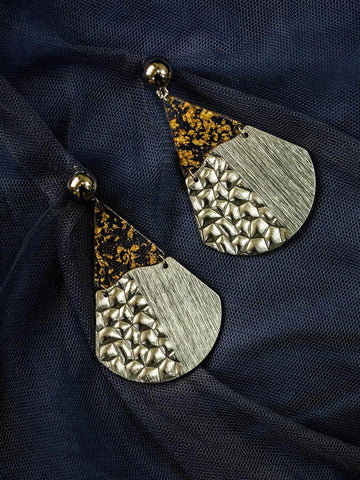 Ishhaara Fan Earrings Silver