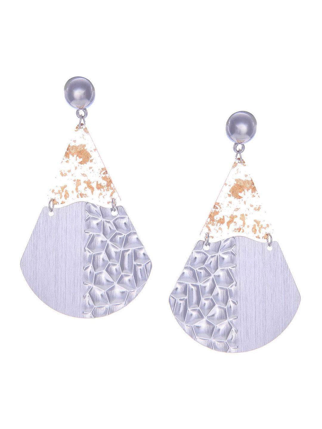Ishhaara Fan Earrings - Silver