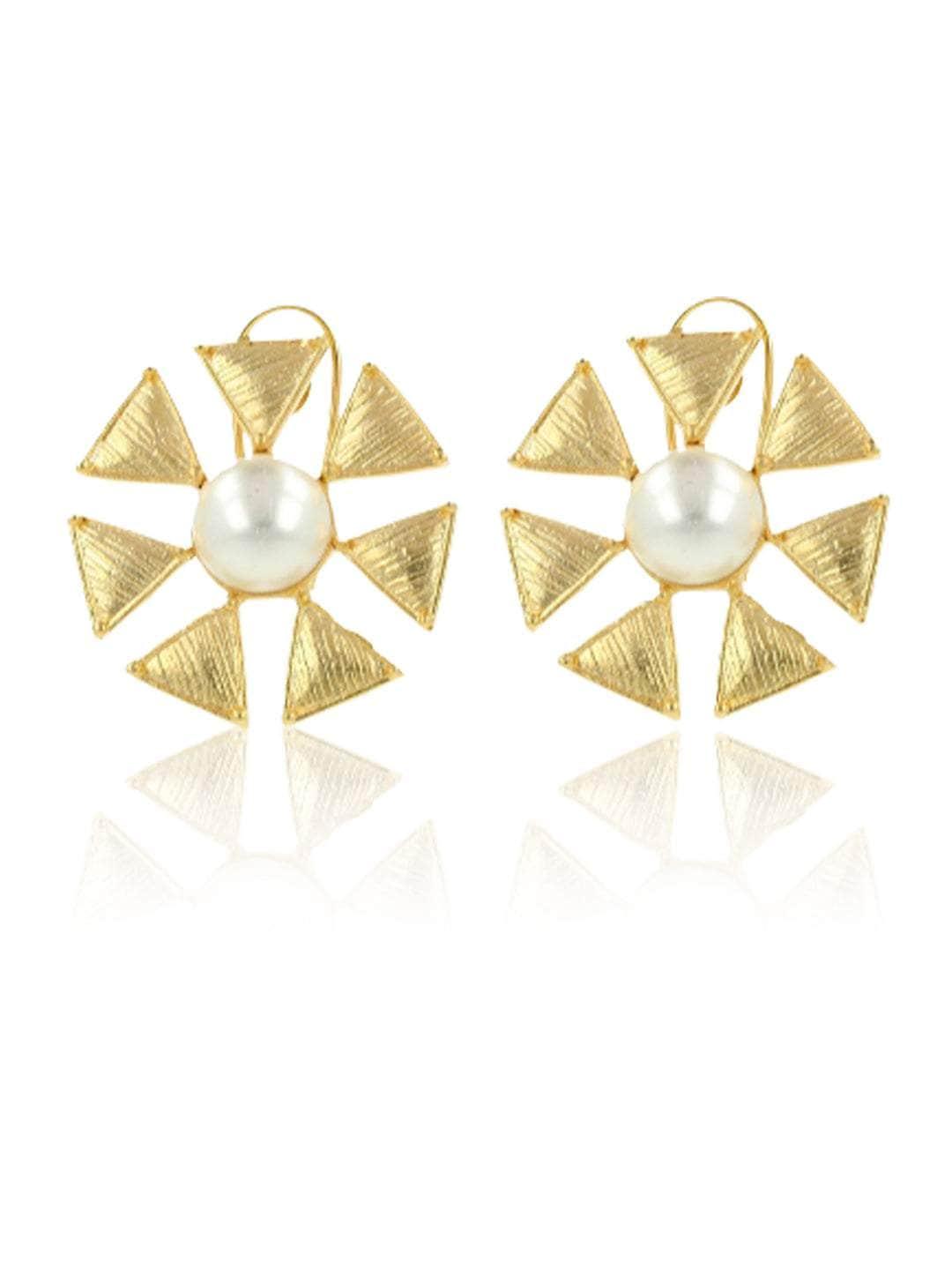Ishhaara Fan Pearl Stud Clip Earrings