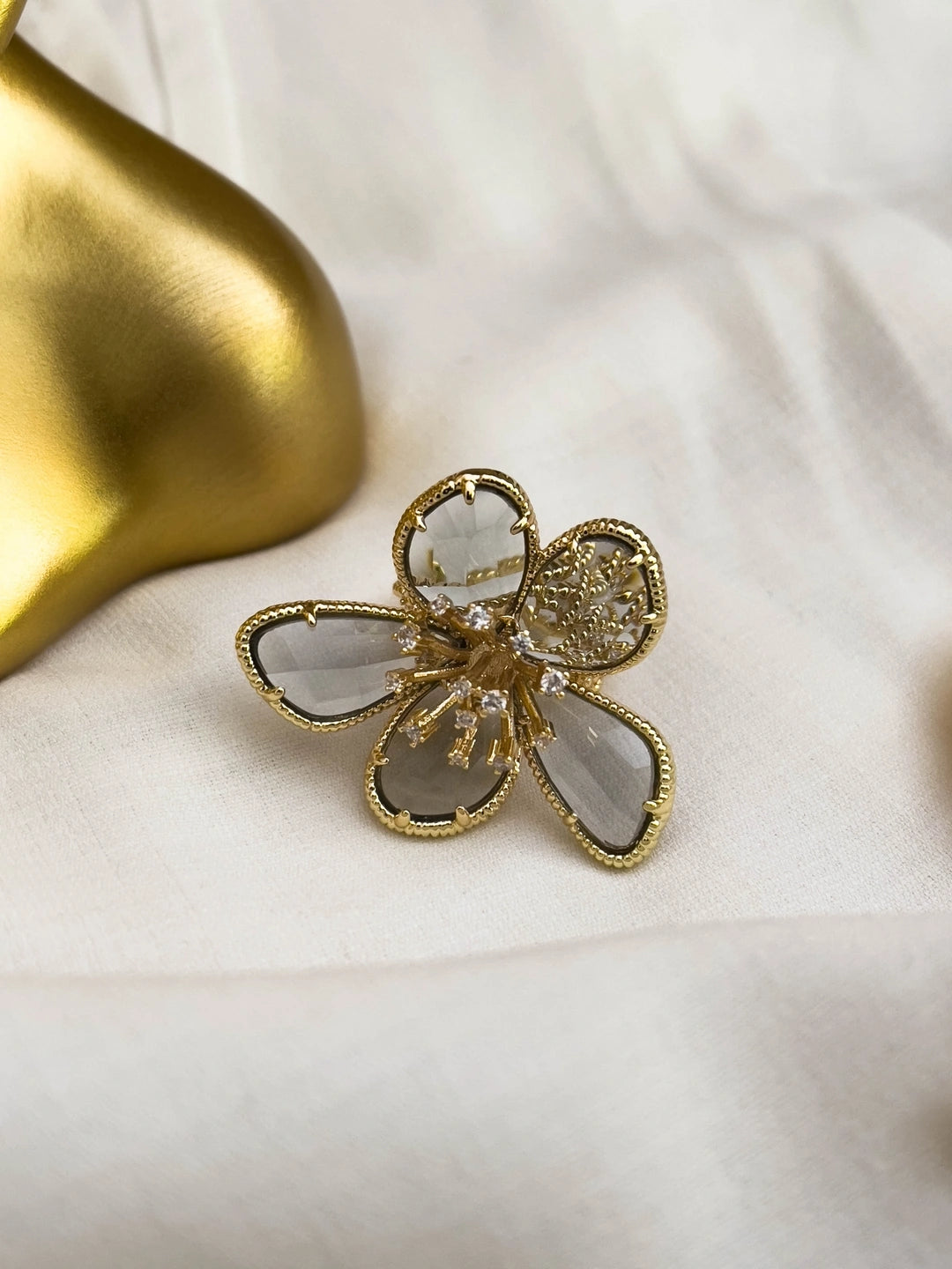 Ishhaara Fashion Crystal Adjustable Rings