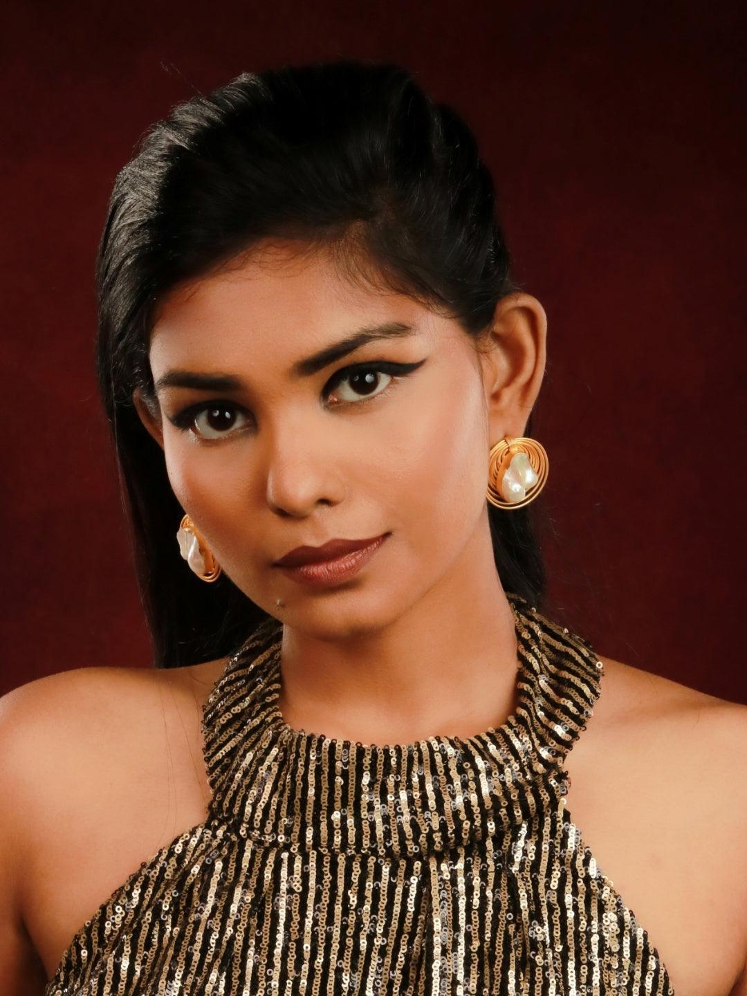 Ishhaara Finesse Pearl Earring