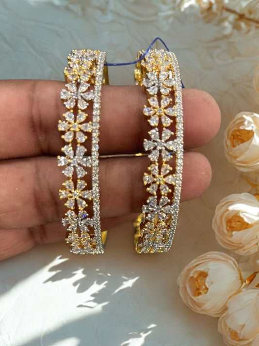 Ishhaara Floral Ad Stone Bangles