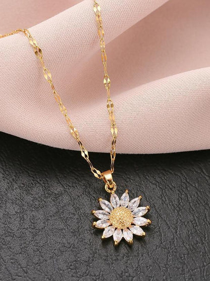 Ishhaara Floral Aura Necklace