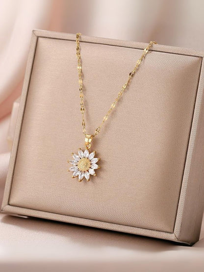 Ishhaara Floral Aura Necklace