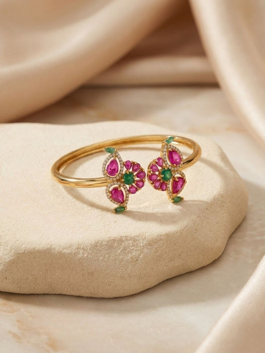 Ishhaara Floral Leaf Kada Bangle
