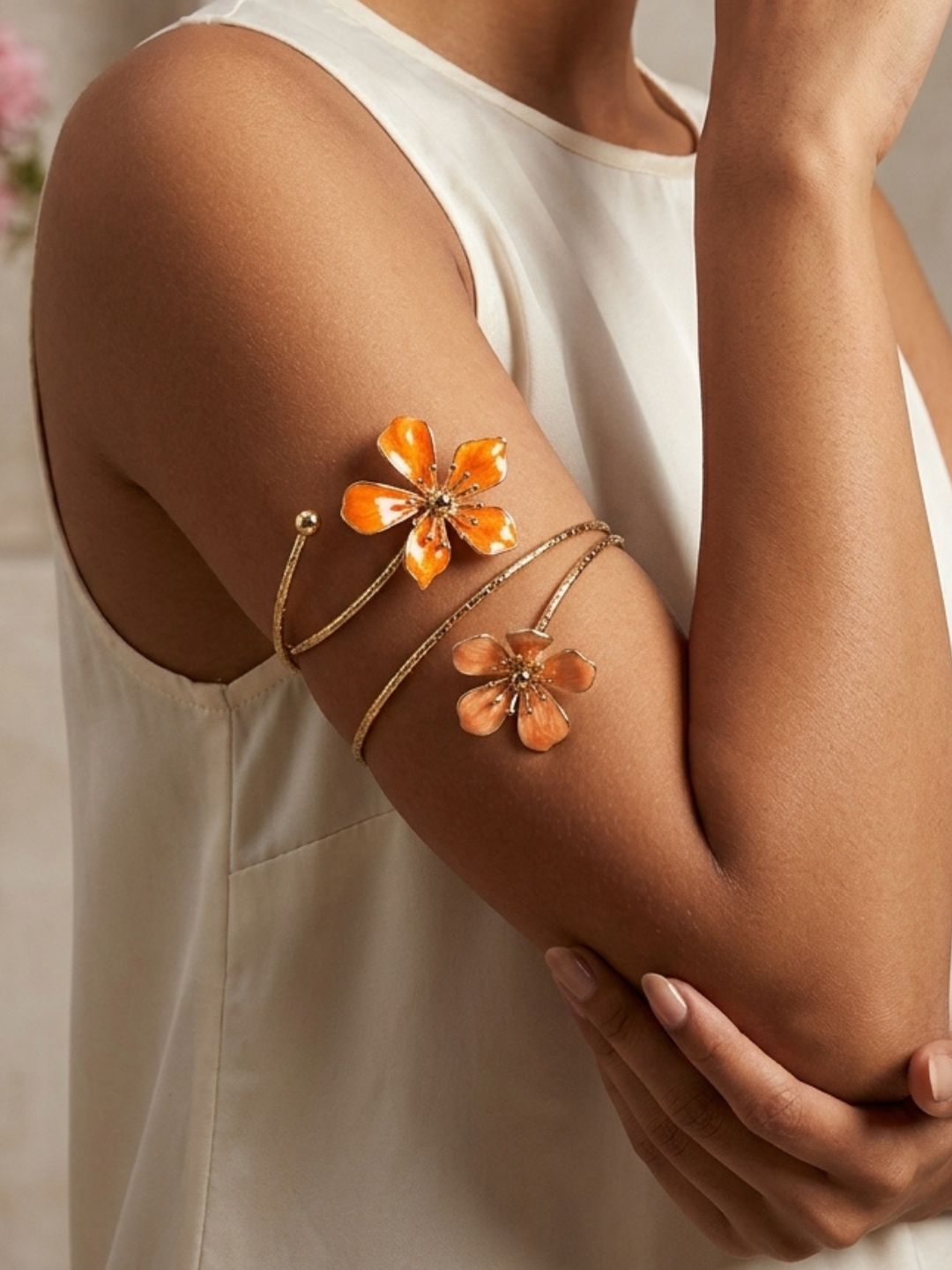 Ishhaara Floral Opening Arm Cuff