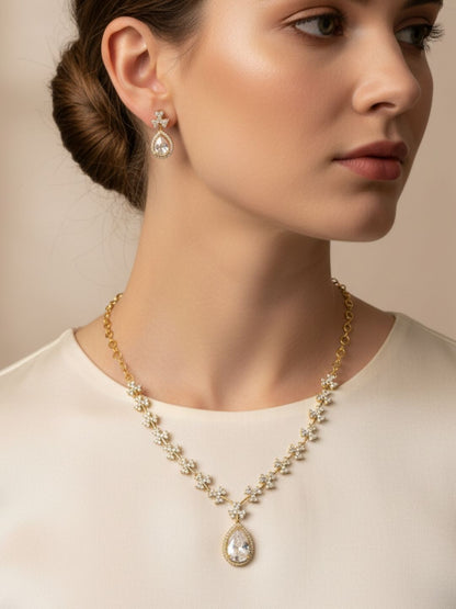Ishhaara Floral Teardrop Pendant Necklace