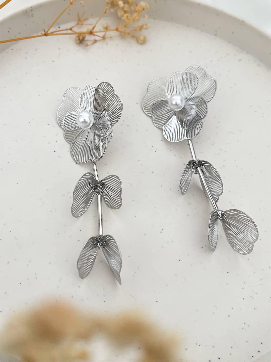 Ishhaara Flower Decor Drop Earrings
