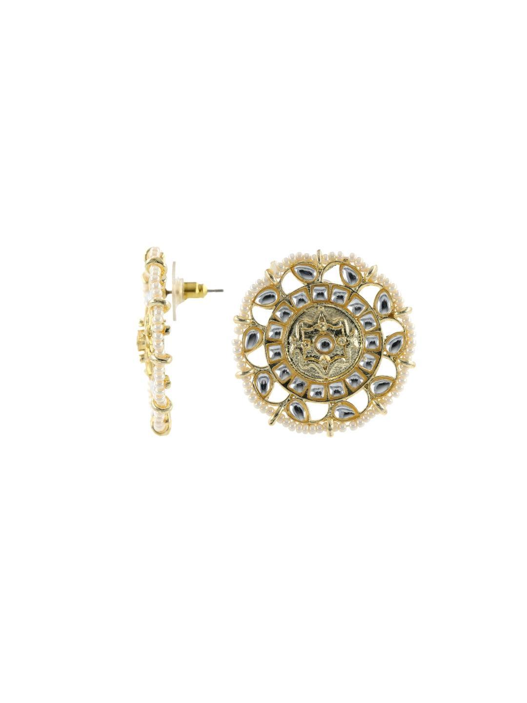 Ishhaara Flower Motti Earrings Gold