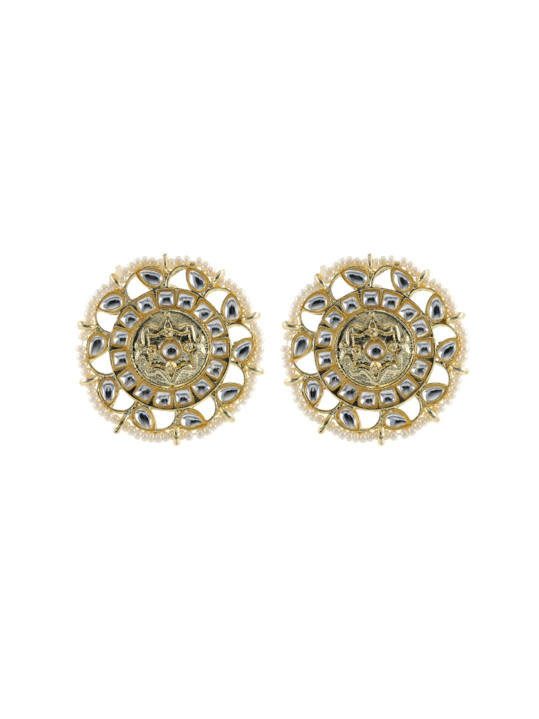 Ishhaara Flower motti Earrings-Gold