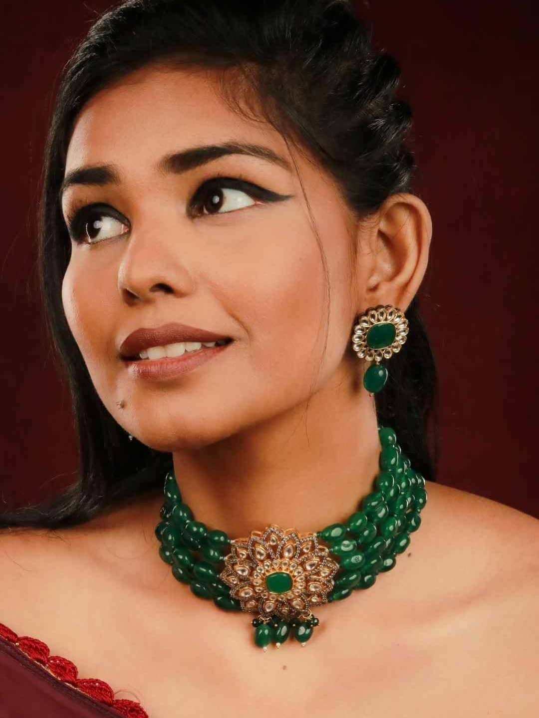 Ishhaara Flower Pendant Victorian Set
