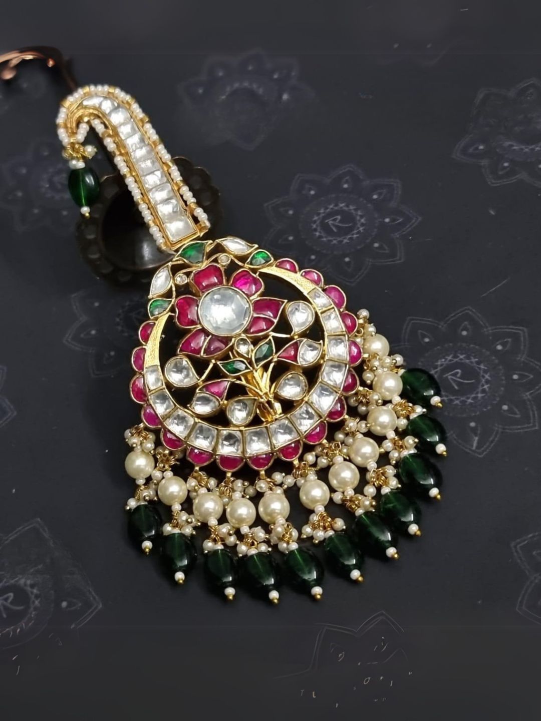 Ishhaara Flower Shaped Multicolored Pachi Kundan Kalangi