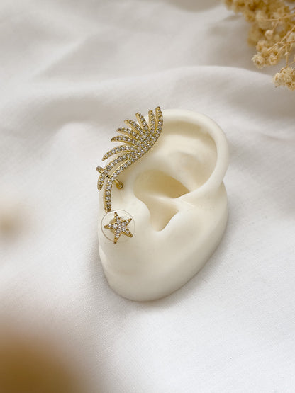 Ishhaara Gabriel Angel Wing Ear Climber