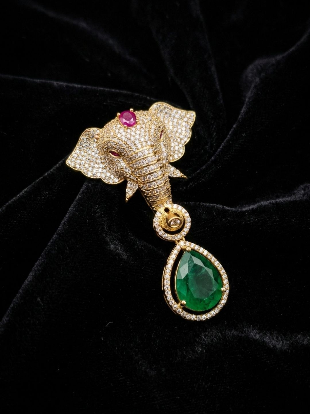 Ishhaara Gajraj Emerald Luxe Brooch
