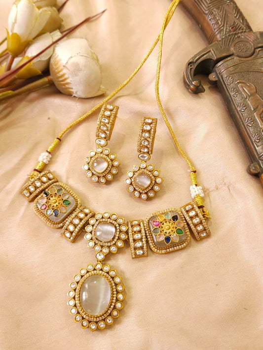 Ishhaara Gem Stone Necklace Set