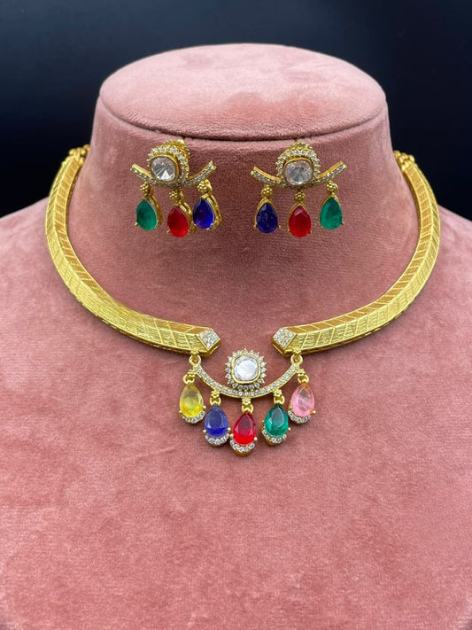 Ishhaara Gemstone Studded Hasli Necklace