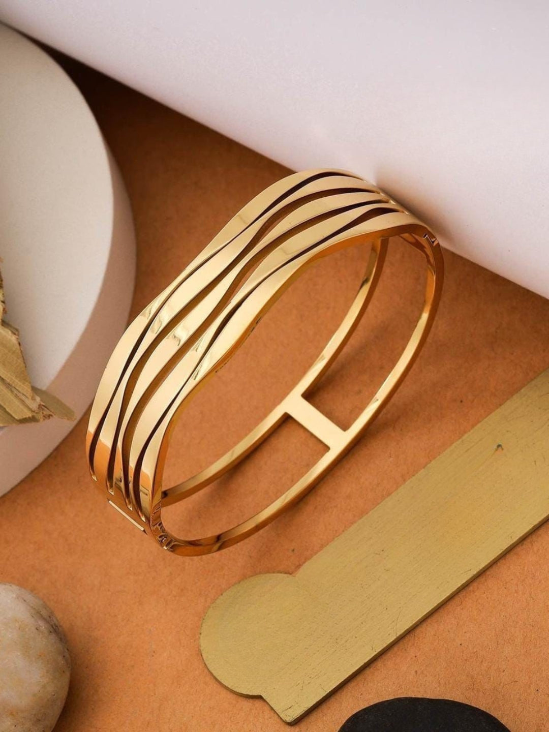 Ishhaara Geometric Kada Bangle