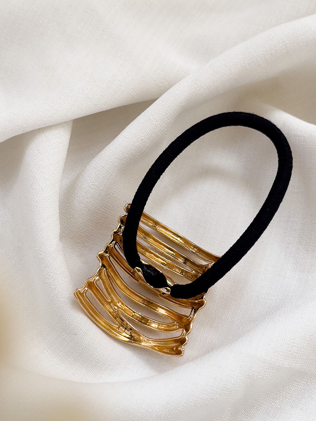 Ishhaara Geometric Stainless Steel Rubber Band