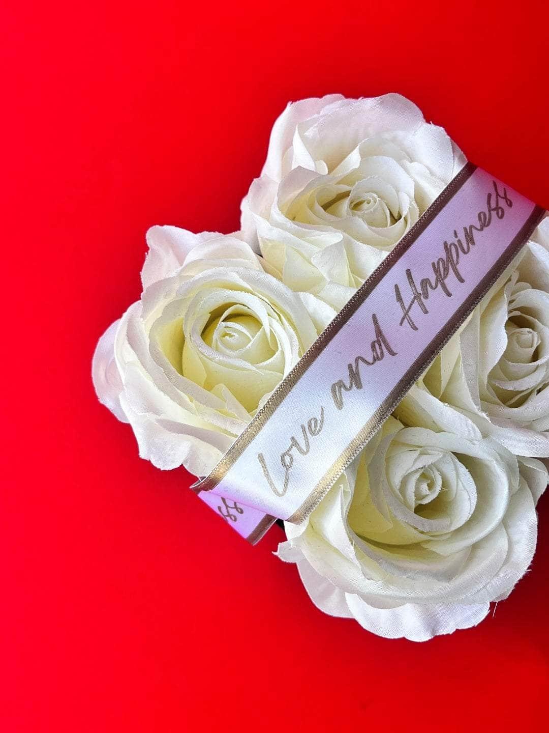 Ishhaara Gift Of Love - White Flower Bouquet