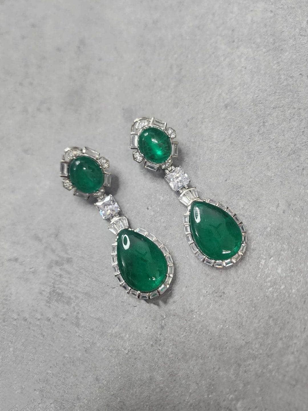 Ishhaara Glass Stone Kundan Drop Earrings