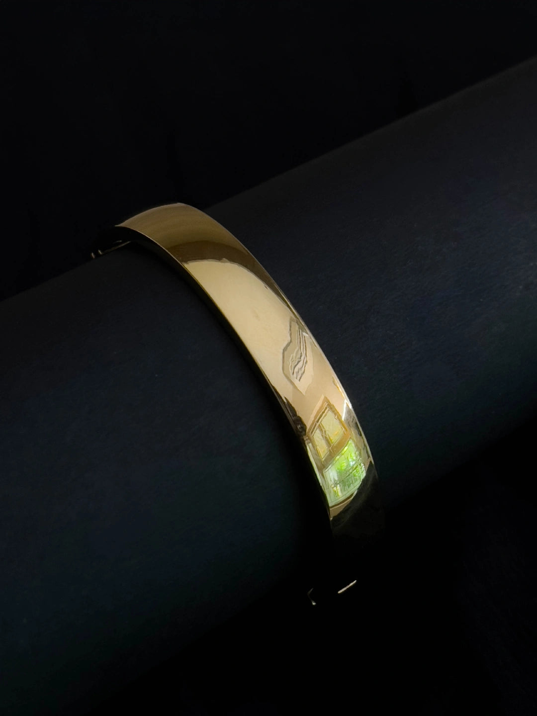 Ishhaara Glossy Finish Stainless Steel Gold Bracelet