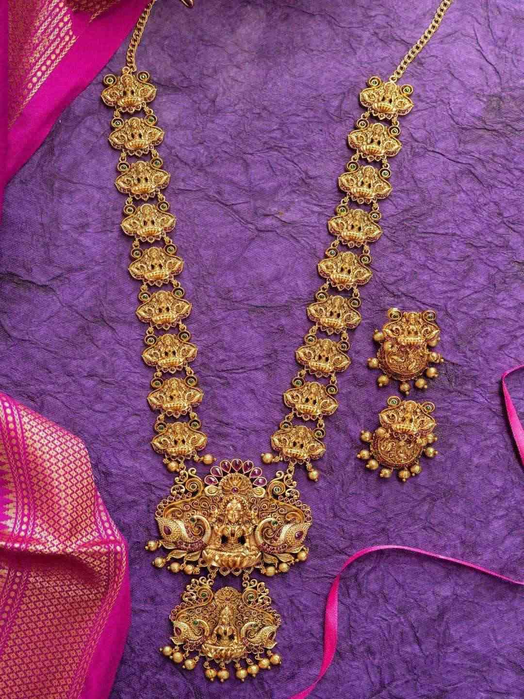 Ishhaara Goddess Traditional Haram