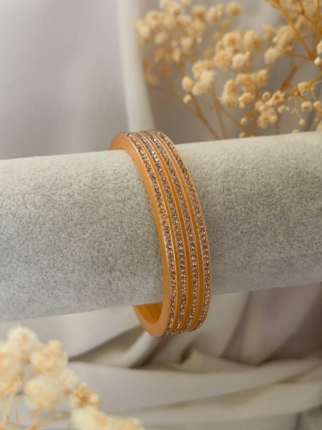 Ishhaara Gold Colored Zircon Bangle