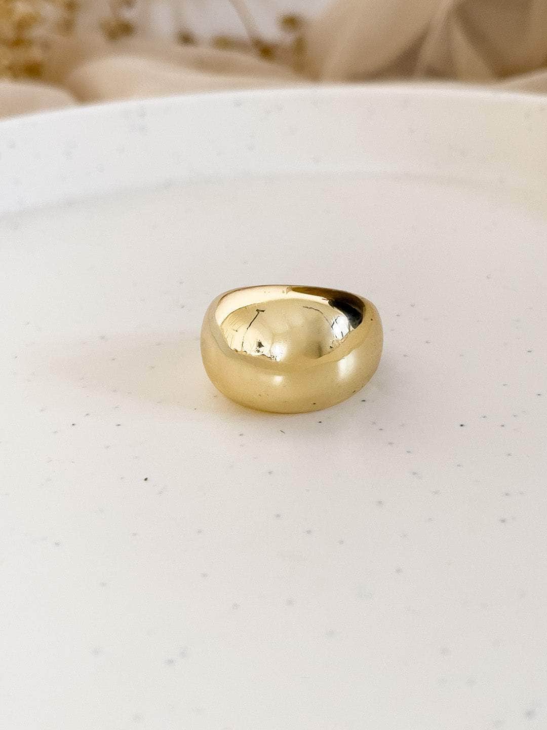 Ishhaara Gold Dome Ring