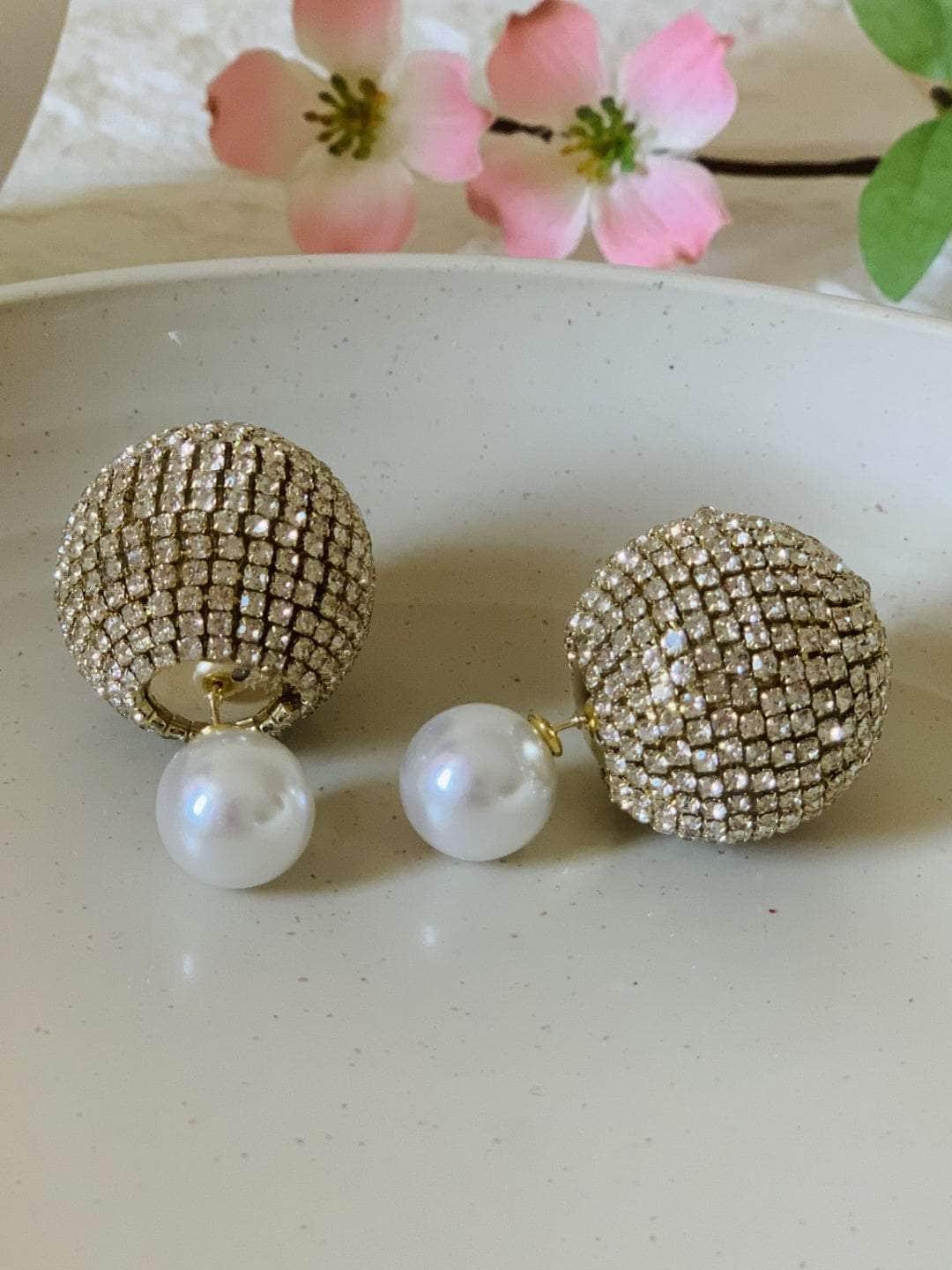 Ishhaara Double Glitter Pearl Studs Silver