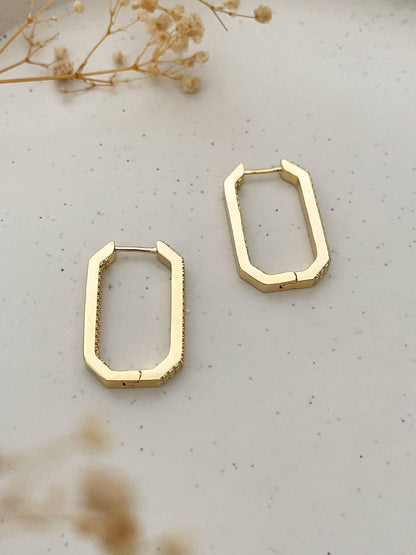 Ishhaara Gold Fashionable Luxurious Rhinestone Square Shaped Design Hoop