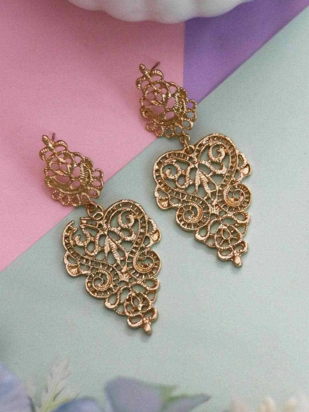 Ishhaara Gold Filigree Chandelier Earrings