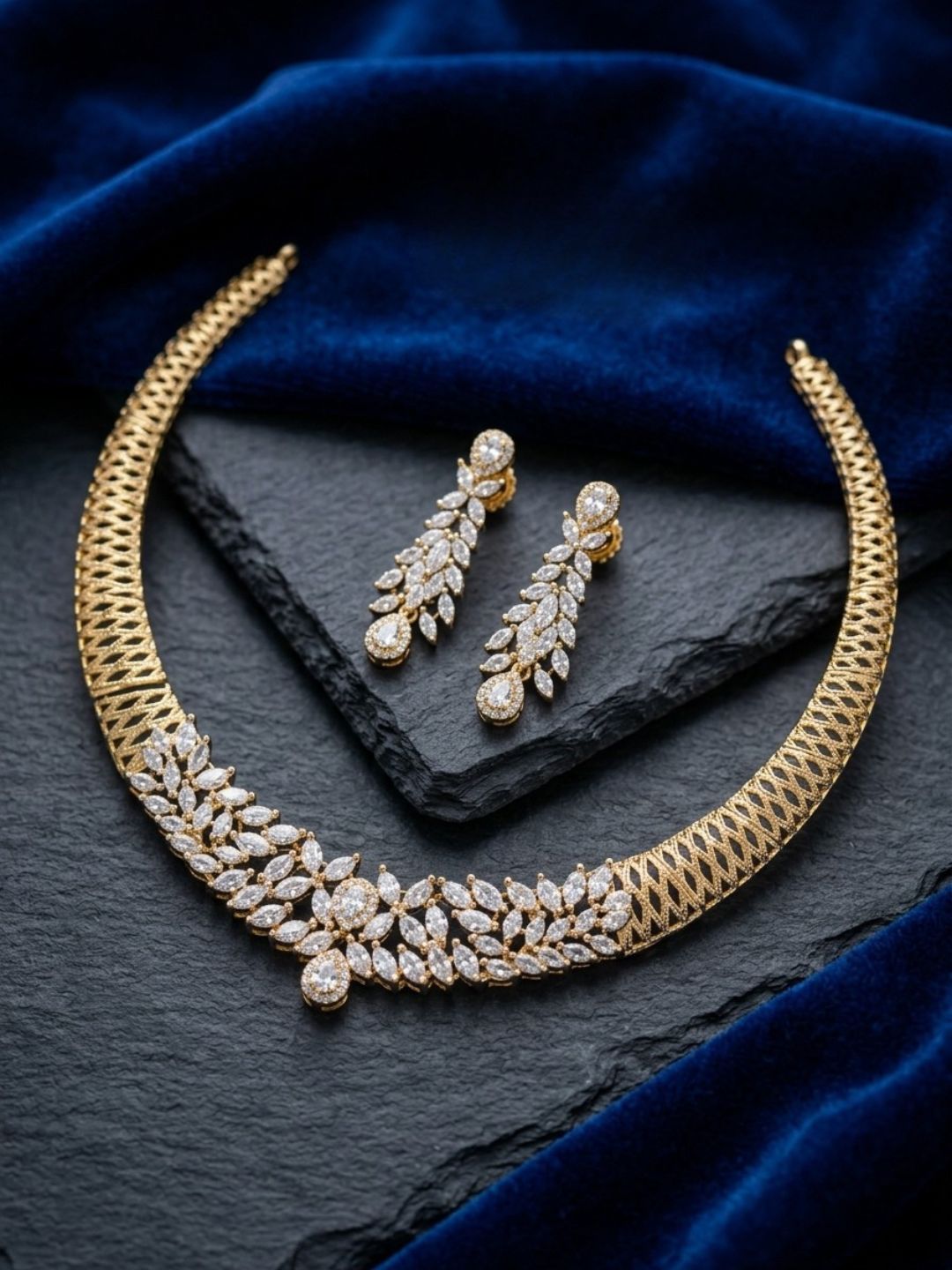 Ishhaara Gold Finish Leaf Design Cz Stones Necklace