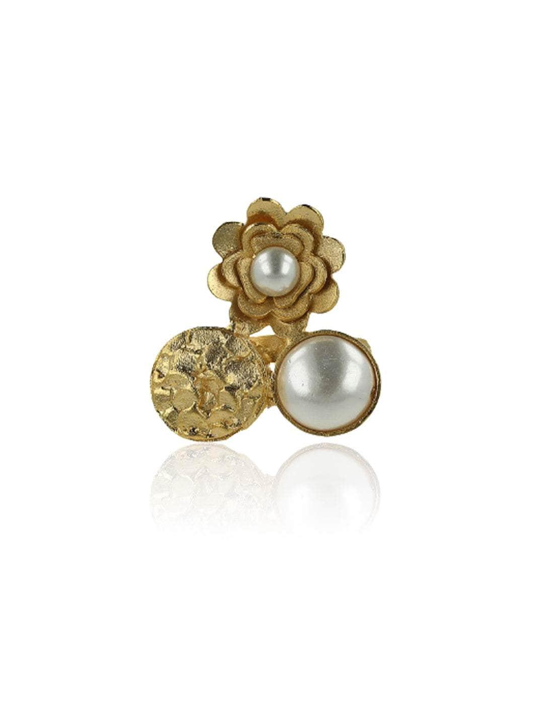 Ishhaara Gold Flower Petals Pearl Ring