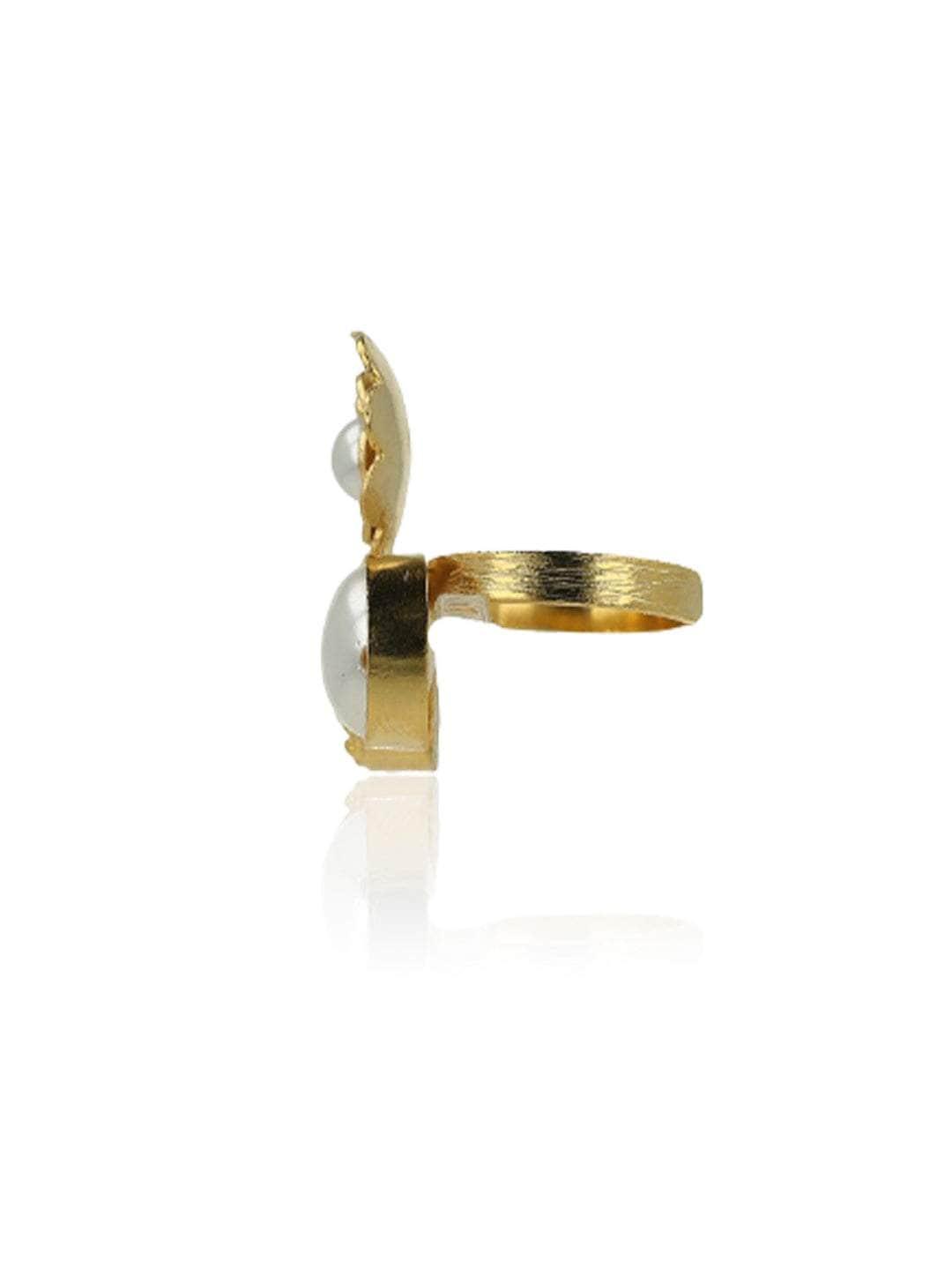Ishhaara Gold Flower Petals Pearl Ring