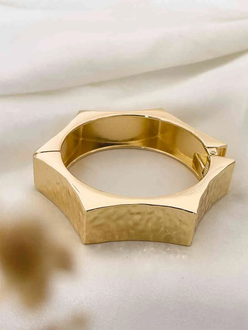 Ishhaara Gold Hexagon Stainless Steel Handcuff