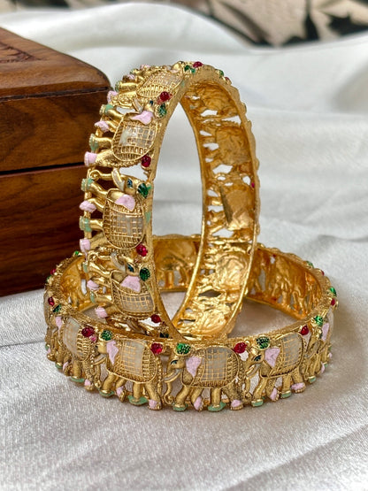 Ishhaara Gold Kundan Bangle with Bird Motif - a stunning piece of jewelry - view 3