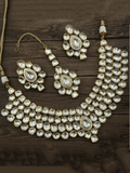 Ishhaara Kundan Fitted Set With Teeka