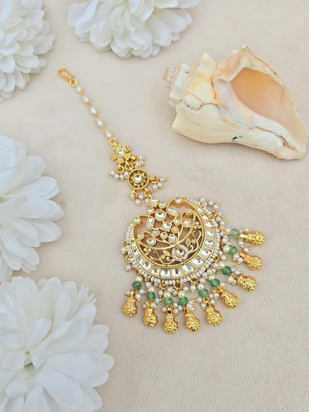 Ishhaara Gold Kundan Maang Tikka - handcrafted Indian jewellery