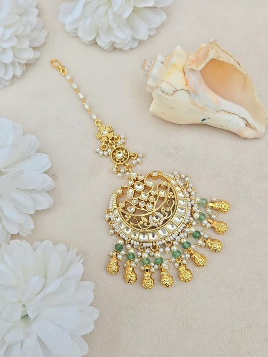 Ishhaara Gold Kundan Maang Tikka - handcrafted Indian jewellery