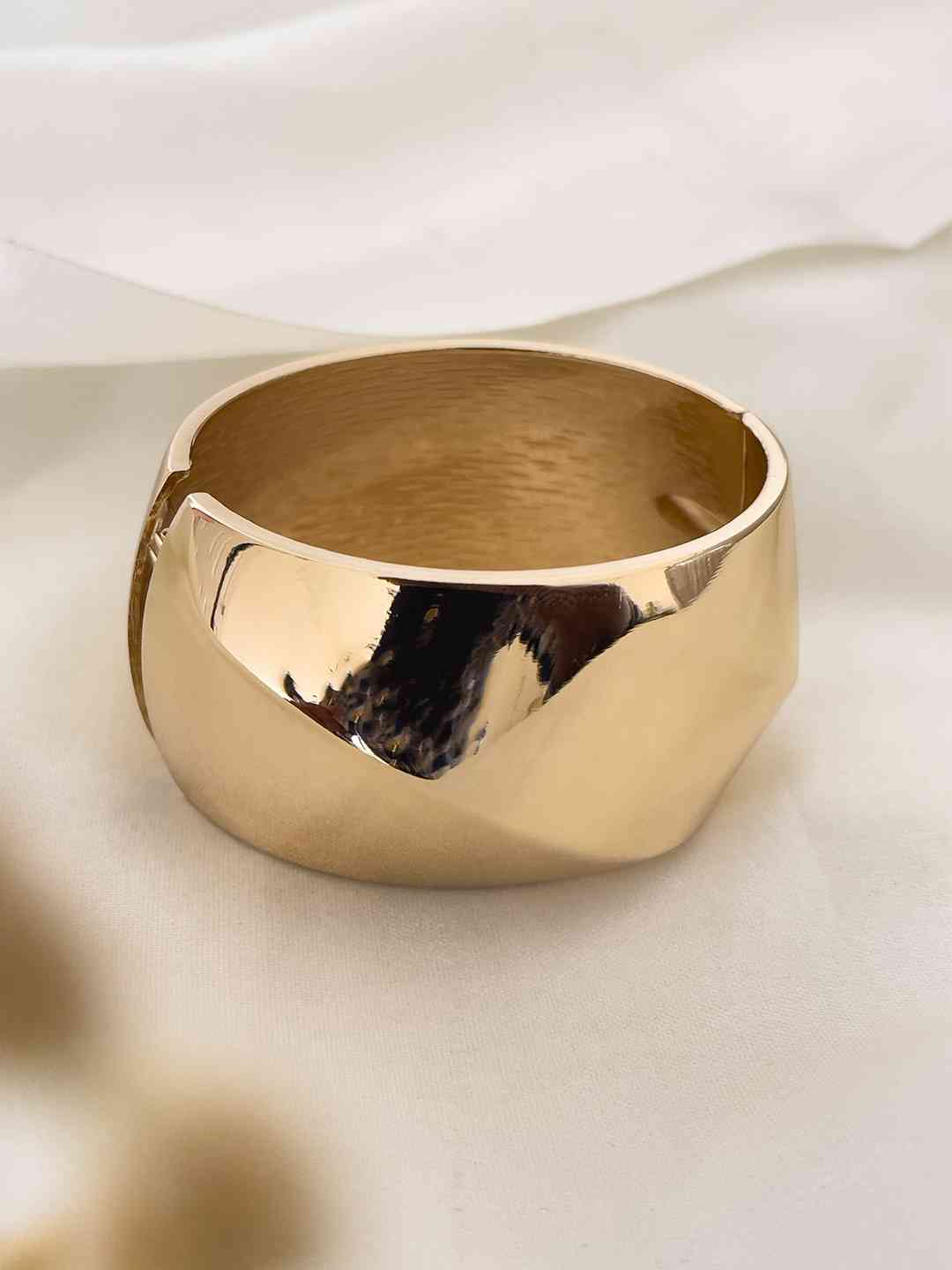 Ishhaara Silver Minimalist Cut Surface Wide Cuff Bangle