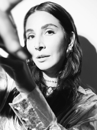 Ishhaara Monica Dogra In Striking Tear Drop Earrings