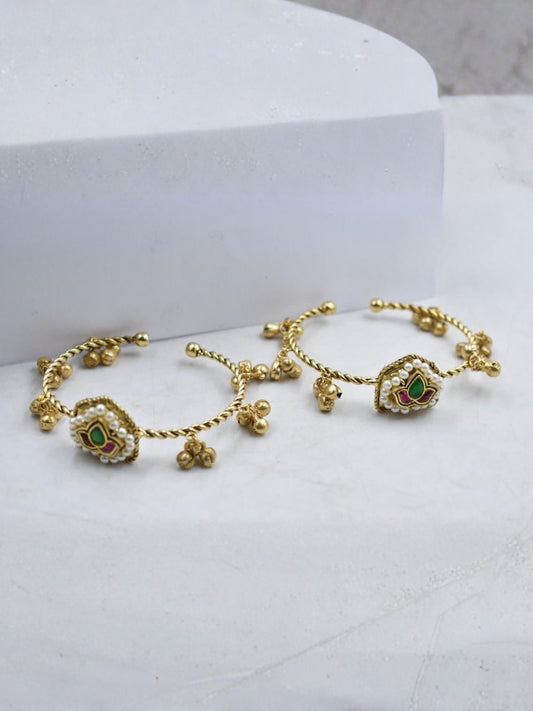 Ishhaara Gold Pearl Kundan Bracelet Pair - handcrafted Indian jewellery