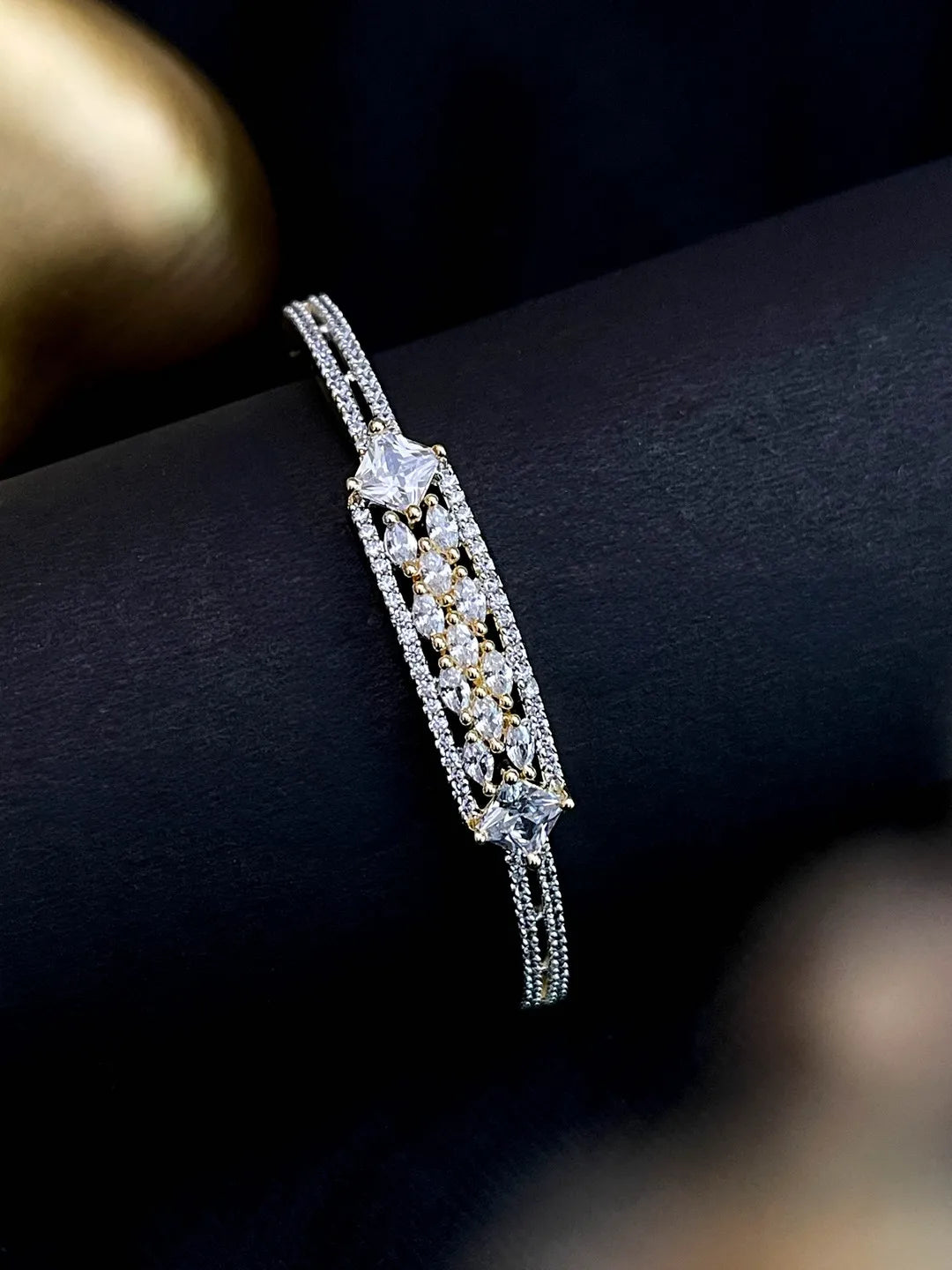 Ishhaara Gold Plated American Diamond Studded Bracelet